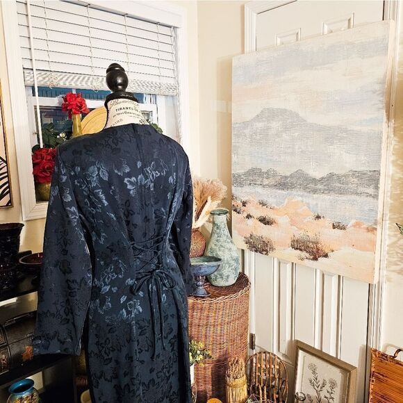 Vintage 80's Dawn Joy Sexy Floral Print Midi Sheath Dress. - Picture 8 of 14